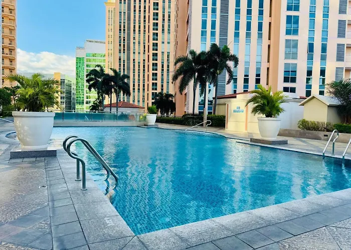 Cozy Balcony | Netflix | Wi-fi * Manila