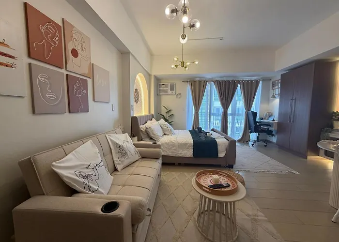 Cozy Balcony | Netflix | Wi-fi * Manila